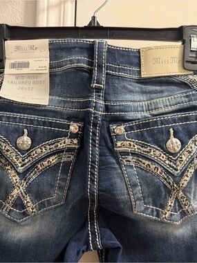 Miss Me Mid-Rise Tailored Boot Jeans in Dark Blue